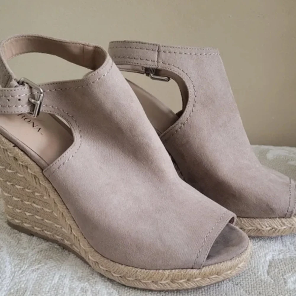 👡 Women’s Merona Peep Toe Espadrille Wedges – Taupe, Size 10